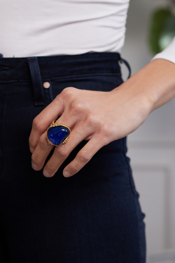 Polished Gold and Crystal Sapphire Ring