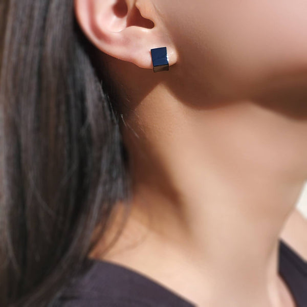 SQUARE HUGGIE EARRINGS