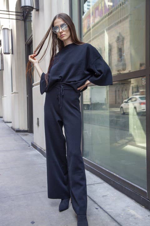 Black 1/2 Sleeve Knit Sweater with Knit Flare Pants Set